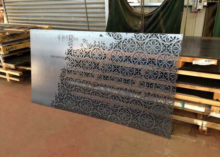 Laser cut steel screening panel