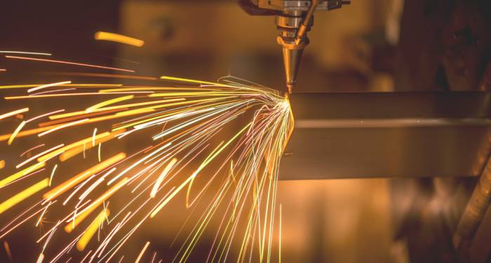 3D laser cutting RHS tube